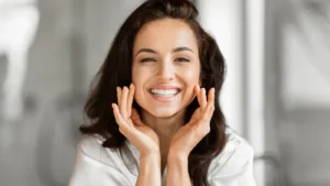 Kare Yuz Sekli Nedir ve Nasil Anlasilir Kare Yüz Şekli Nedir ve Nasıl Anlaşılır?