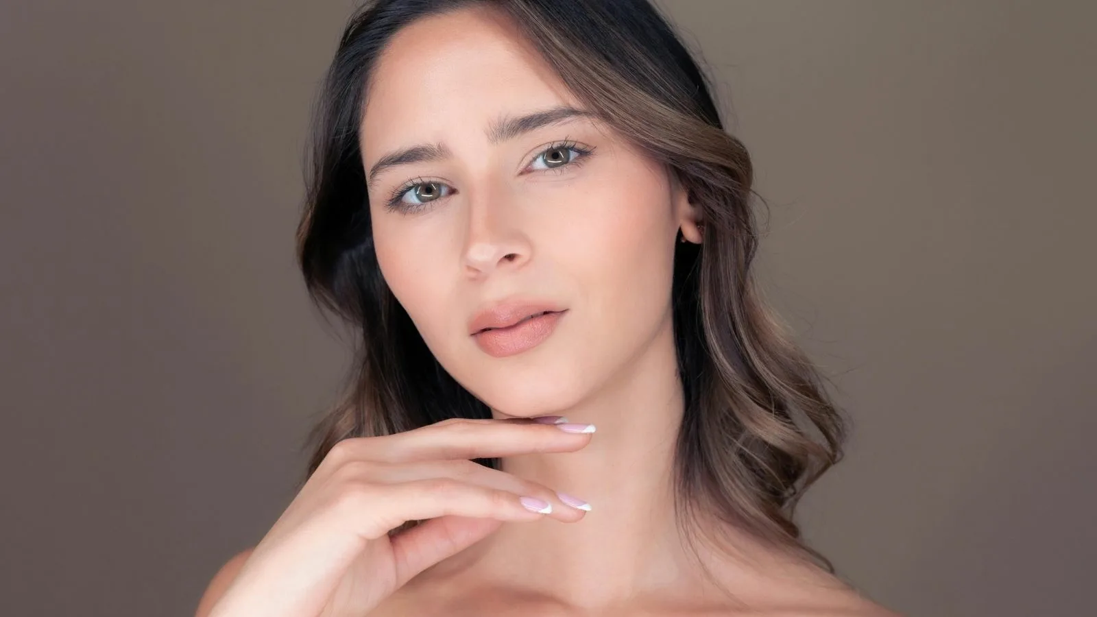 Ucgen Yuz Sekli Nedir ve Nasil Anlasilir Üçgen Yüz Şekli Nedir ve Nasıl Anlaşılır?