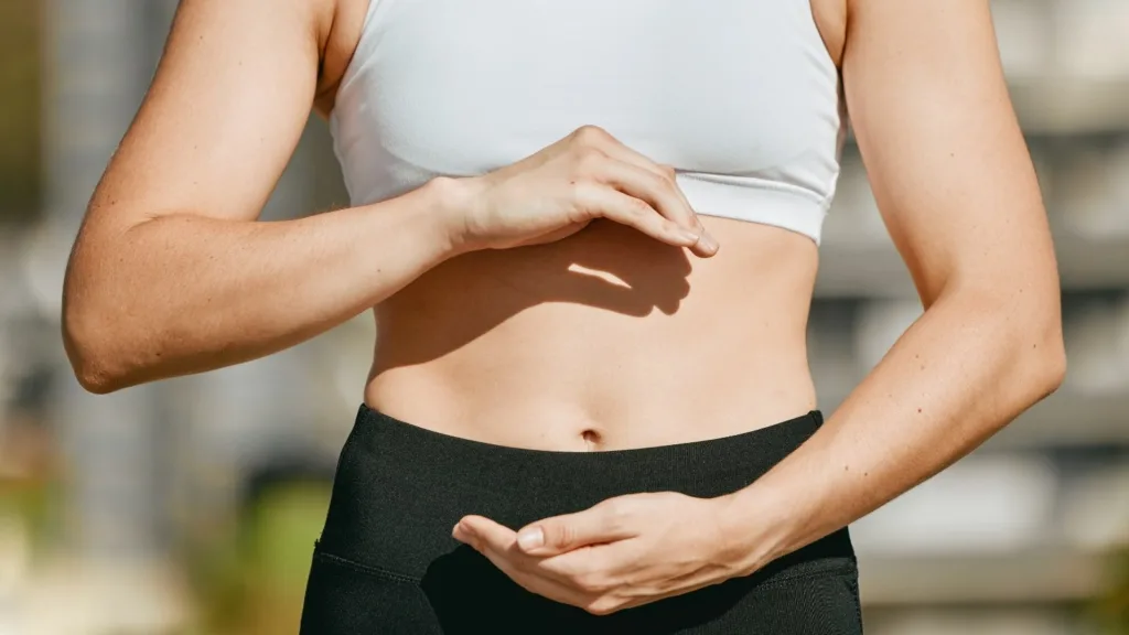 When Should Patients Who Regret Having a Tummy Tuck Undergo Revision Surgery? 1 Karin Germe Ameliyati Olup Pisman Olanlar Ne Zaman Revizyon Olmali When Should Patients Who Regret Having a Tummy Tuck Undergo Revision Surgery?